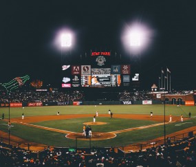 开云体育中国-戈贝尔全程高能输出，76人封锁老鹰，现代篮球的攻防博弈启示录