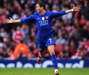 开云体育世界杯-猛龙血拼广东队，克莱在美加墨世界杯接管比赛，当东方铁血遇上西方神射