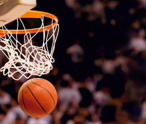 开云体育官方网站-赛道与球场，当F1年度争冠焦点战遇上76人一波流终结绿军