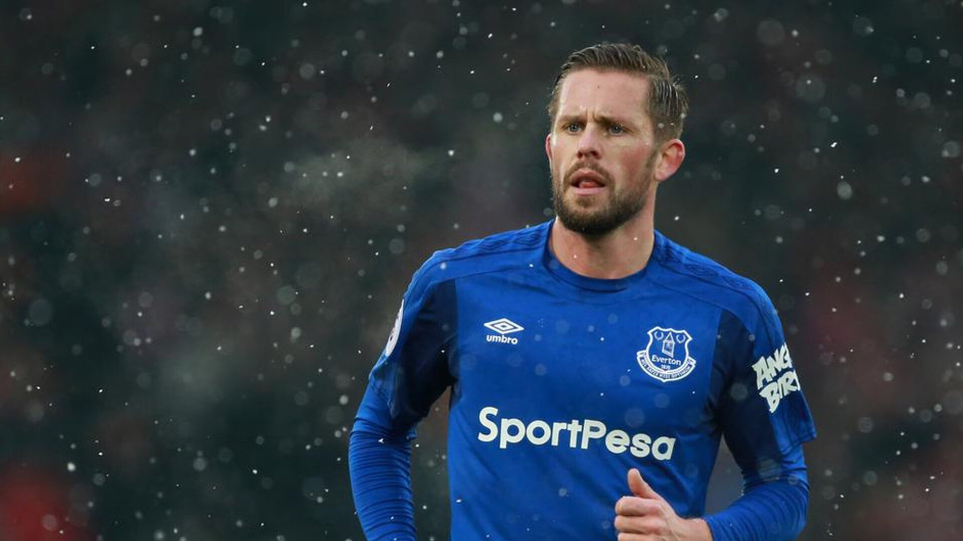 佛罗伦萨对阵奥地利，当拉什福德的存在感填满球场，我们看到了什么？