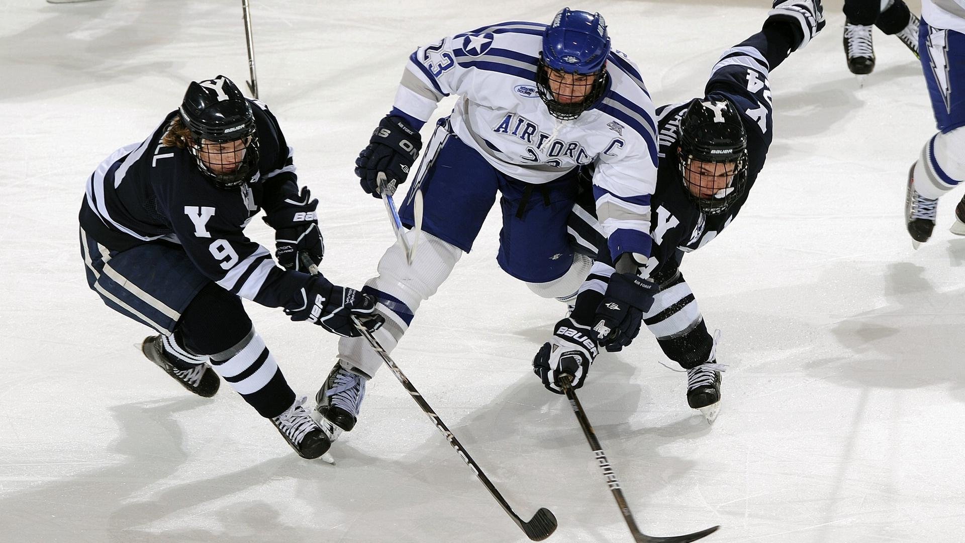 佛罗伦萨制霸突尼斯，萨卡在年度焦点之战接管比赛