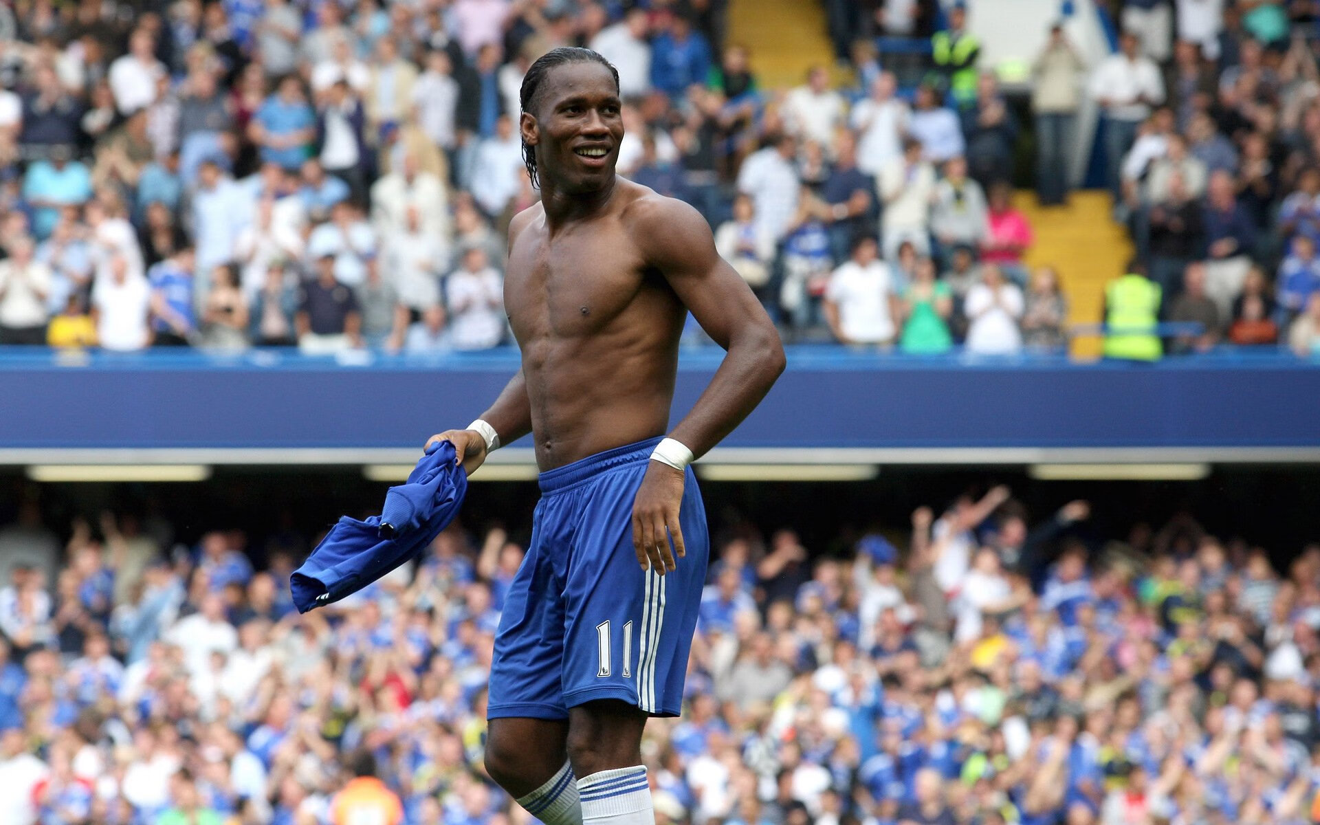 锡安，在美加墨的暗夜，他是那束撕裂防守的闪电